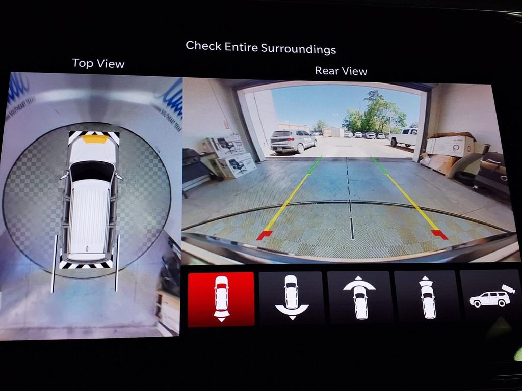 Used 2022 Jeep Grand Wagoneer Series II image 12