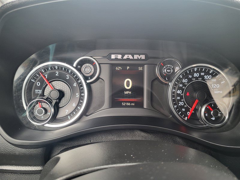 Used 2020 RAM 2500 Big Horn w/ Level 1 Equipment Group AWD/4WD image 14