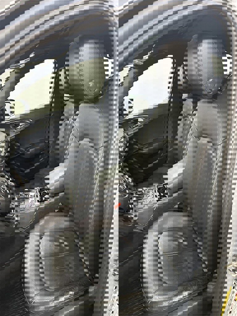 Used 2018 Audi A6 3.0T Sport image 12