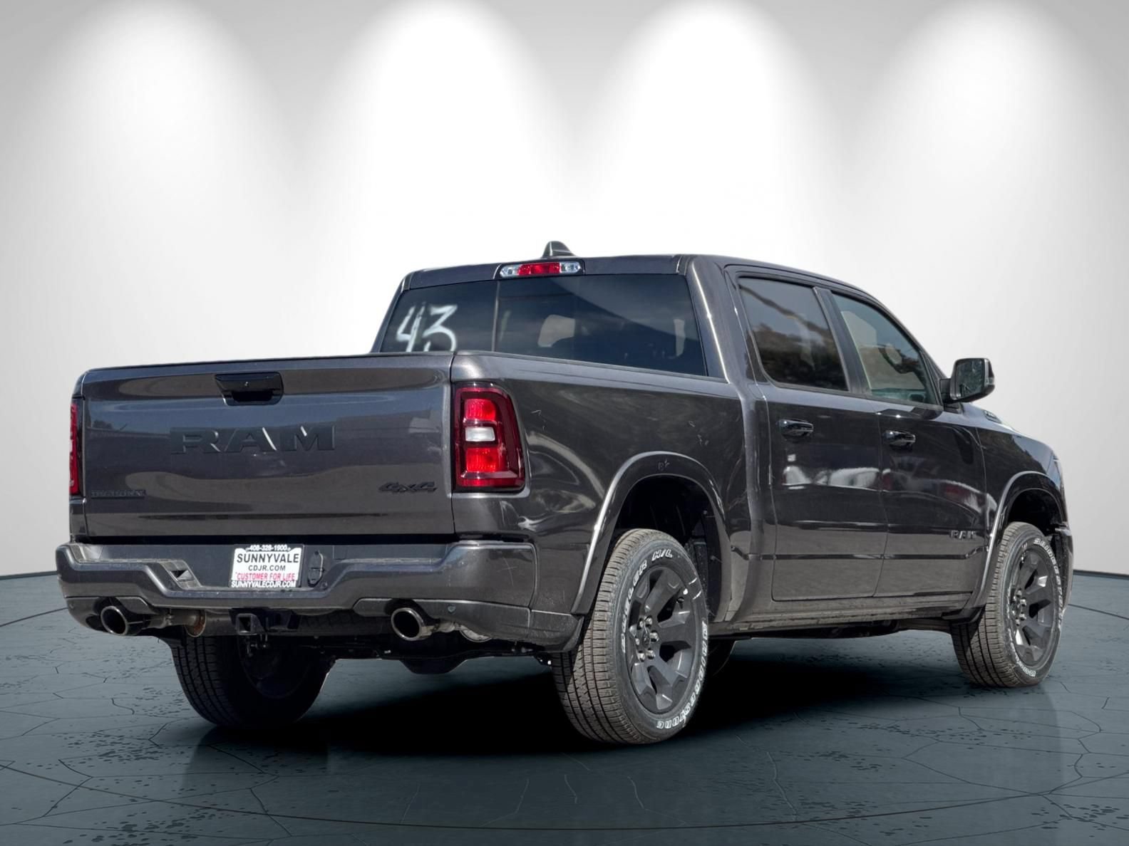 New 2026 RAM 1500 Big Horn AWD/4WD image 4
