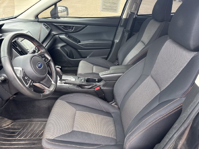 Used 2023 Subaru Crosstrek 2.0i Premium AWD/4WD image 9