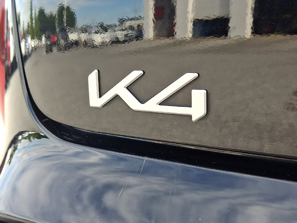 Used 2025 Kia K4 FWD image 31