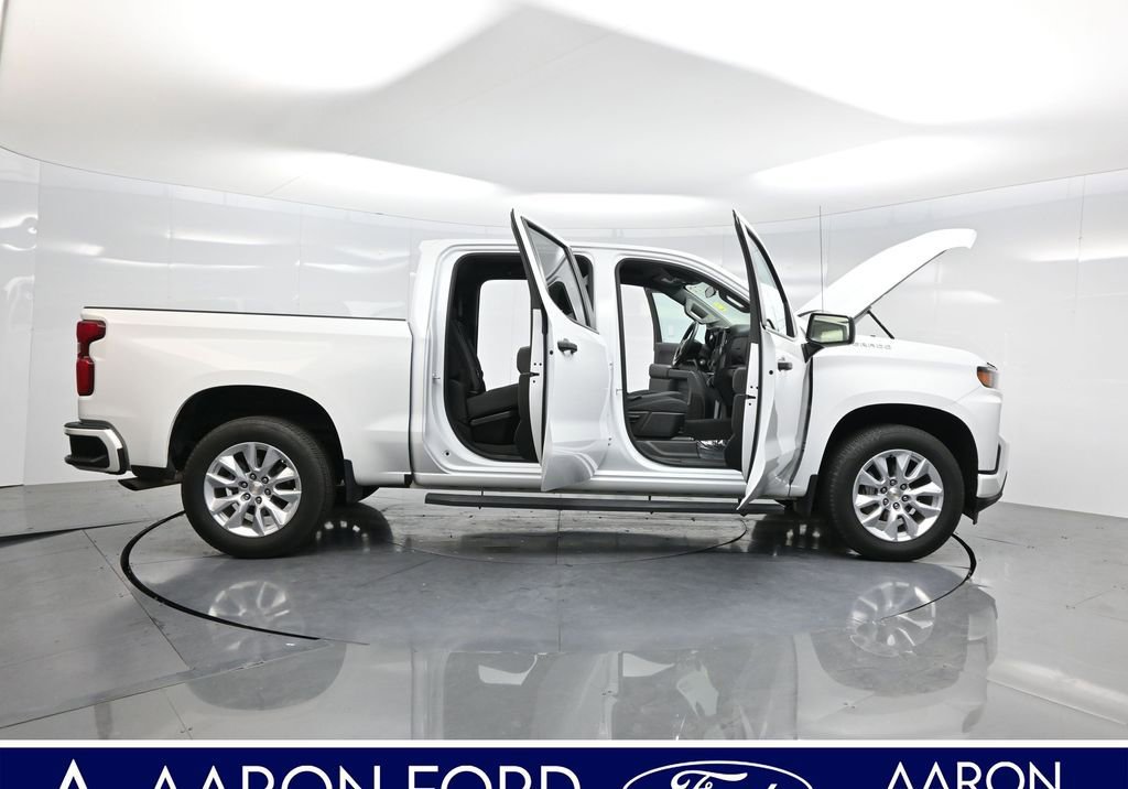 Used 2022 Chevrolet Silverado 1500 Custom image 4