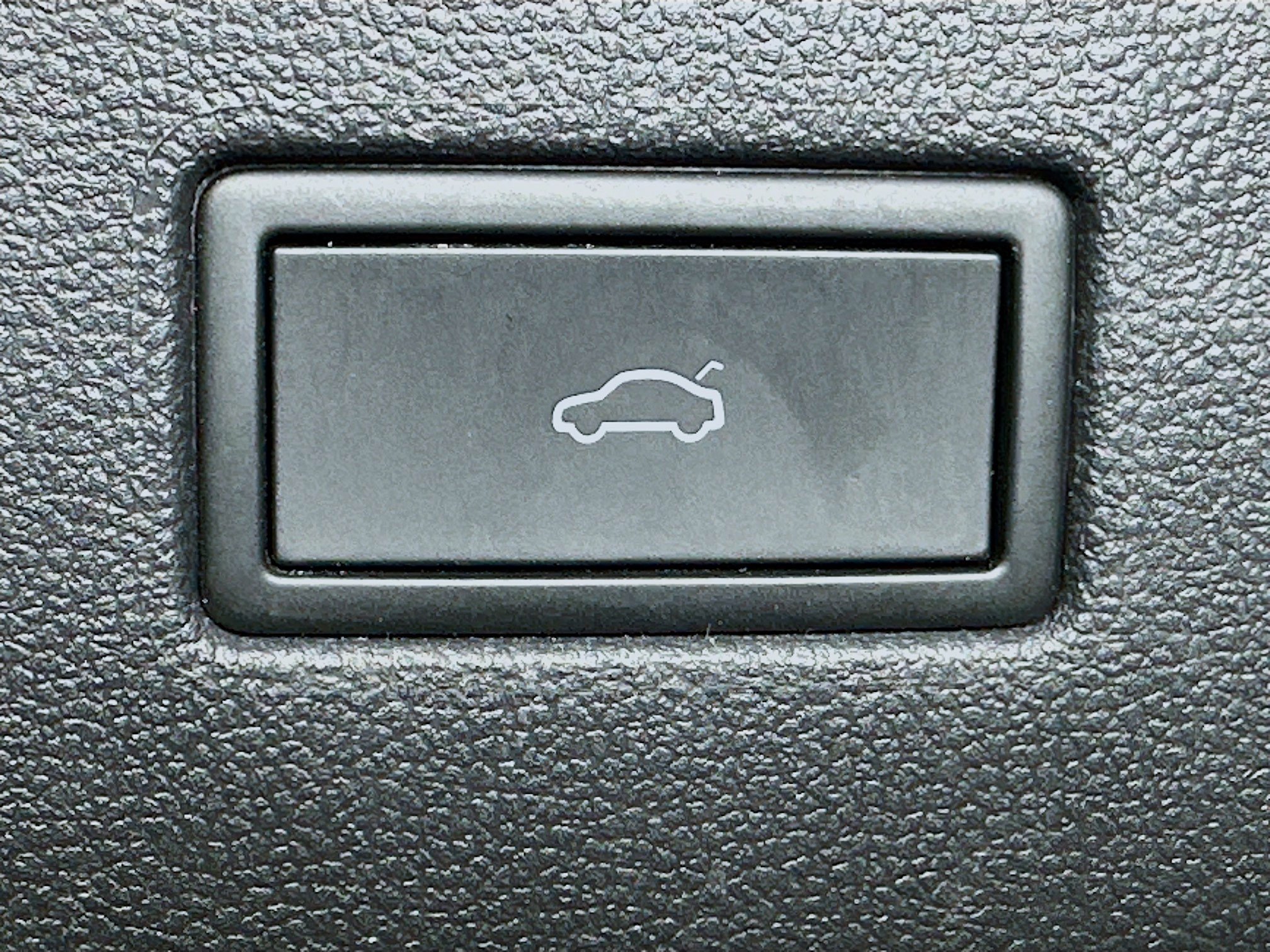 Used 2024 Volkswagen Tiguan SE w/ Panoramic Sunroof Package AWD/4WD image 29