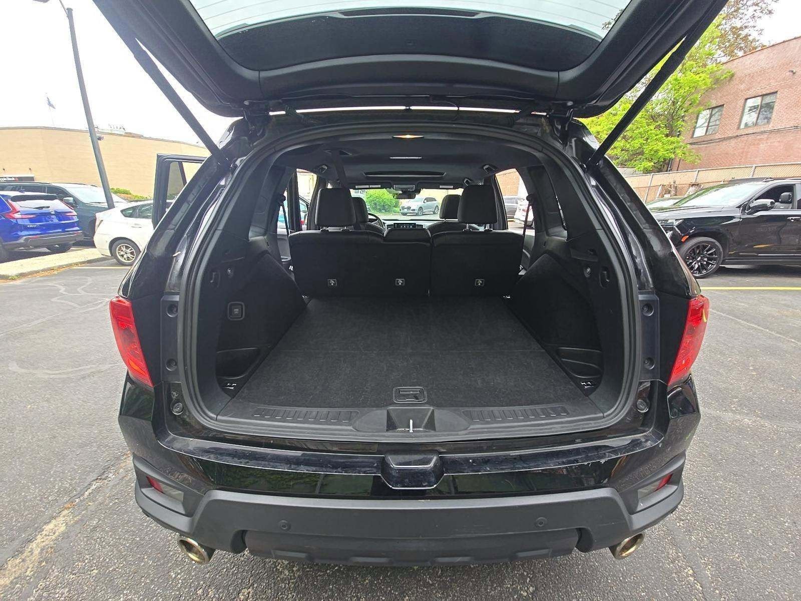 Used 2023 Honda Passport EX-L image 13