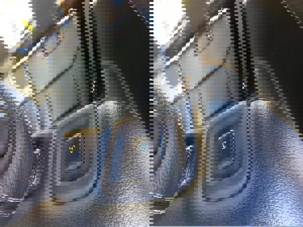 Used 2020 Ford Explorer Limited image 76