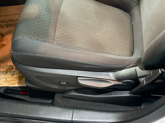 Used 2015 Chevrolet Trax LS AWD/4WD image 19