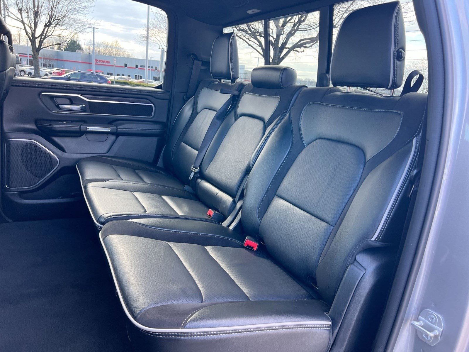 Used 2025 RAM 1500 Laramie image 21