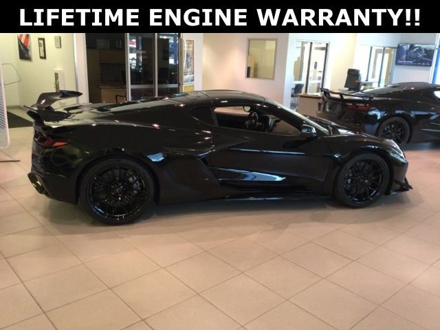 New 2026 Chevrolet Corvette Z06 w/ Z07 Performance Package image 8