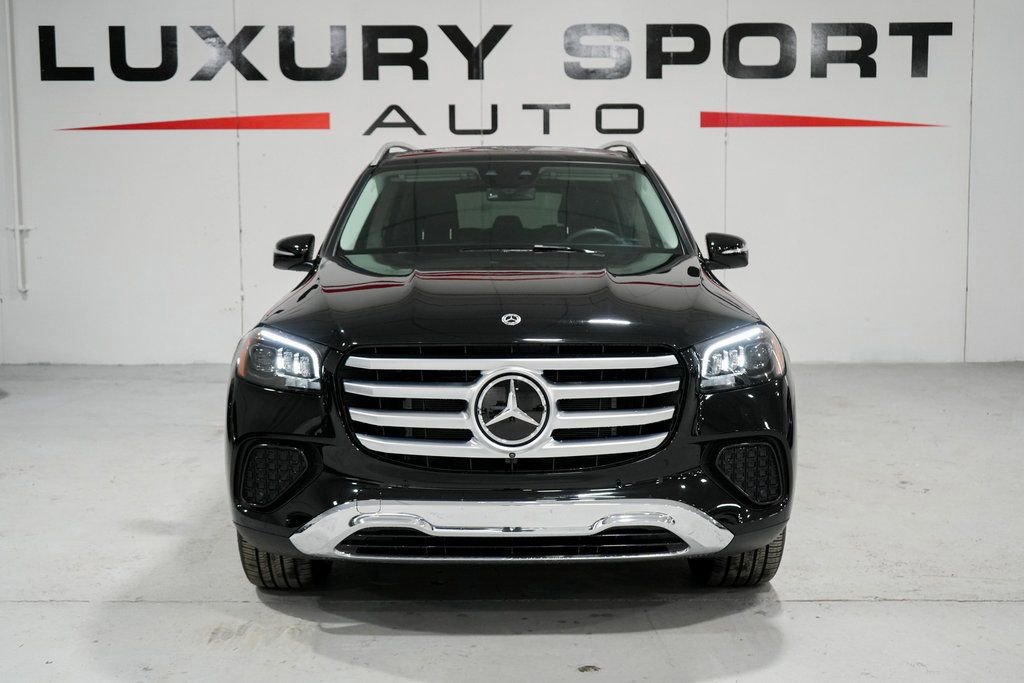 Used 2024 Mercedes-Benz GLS 450 4MATIC image 5
