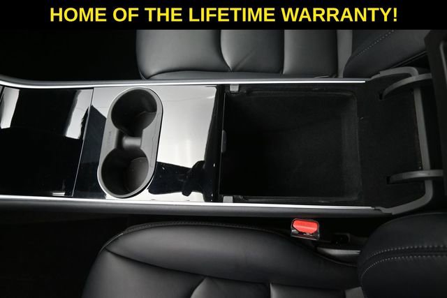 Used 2021 Tesla Model Y Long Range AWD/4WD image 40