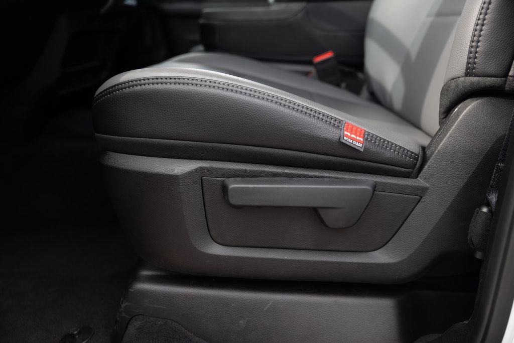 New 2025 RAM 2500 Tradesman image 39