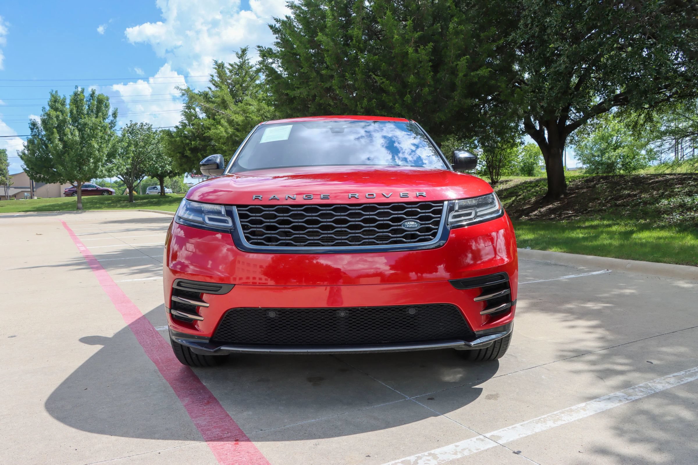 Used 2020 Land Rover Range Rover Velar R-Dynamic S AWD/4WD image 2