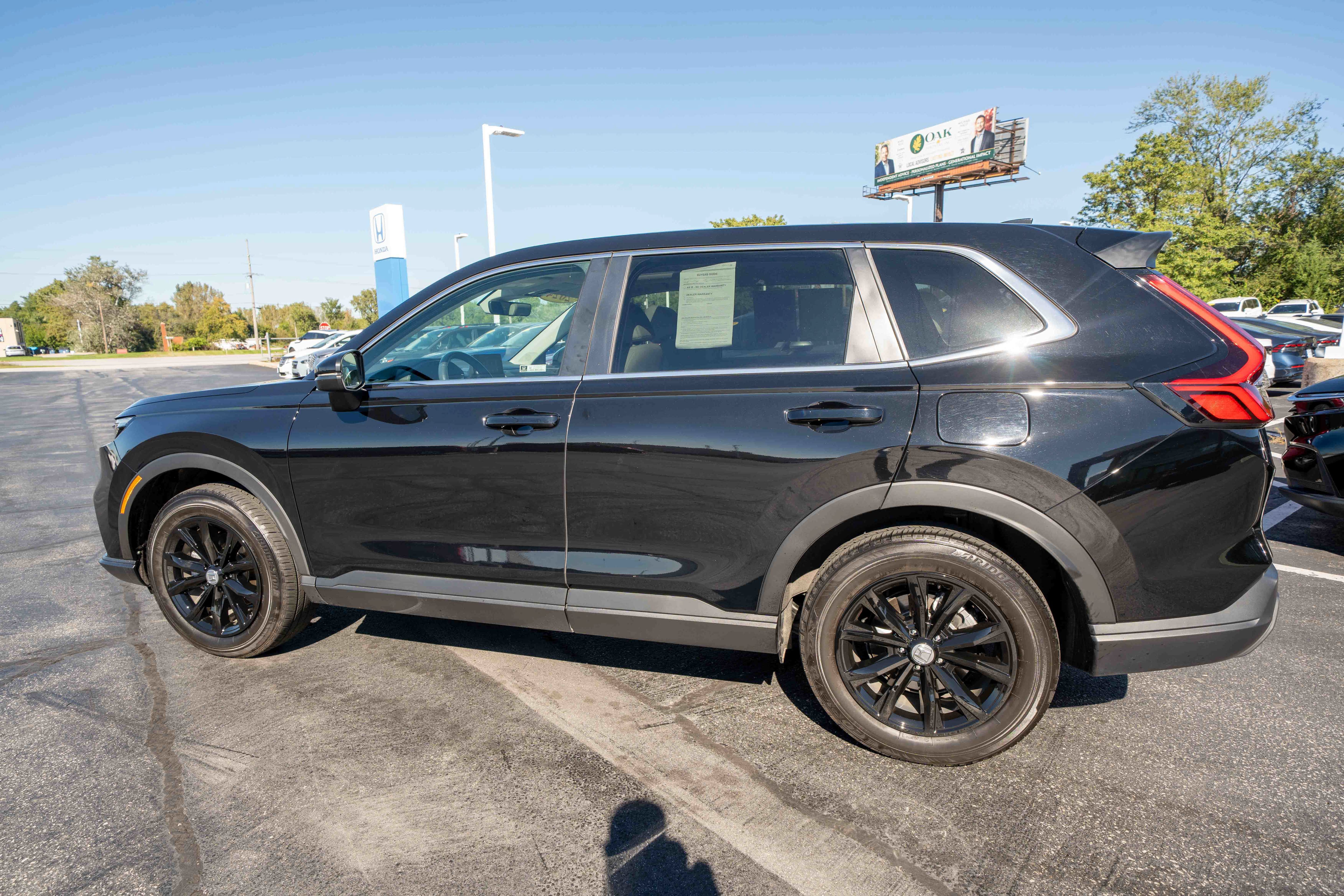 Used 2024 Honda CR-V EX-L image 4