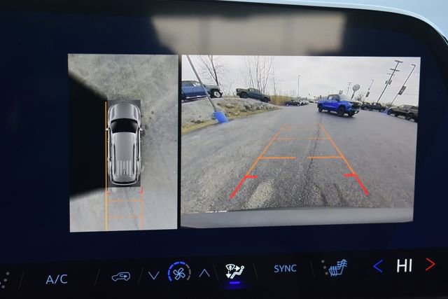 New 2026 Chevrolet Traverse LT w/ Driver Confidence Package image 31