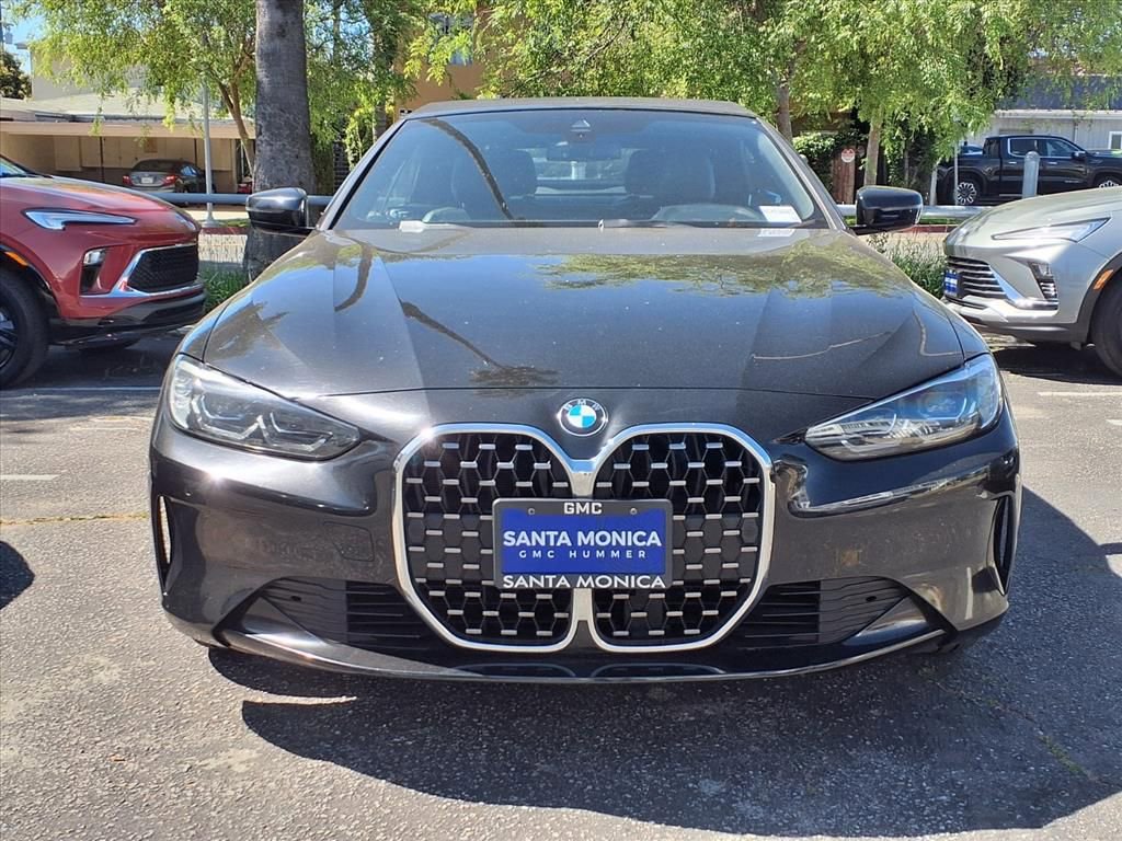 Used 2022 BMW 430i xDrive Convertible w/ Convenience Package AWD/4WD image 2