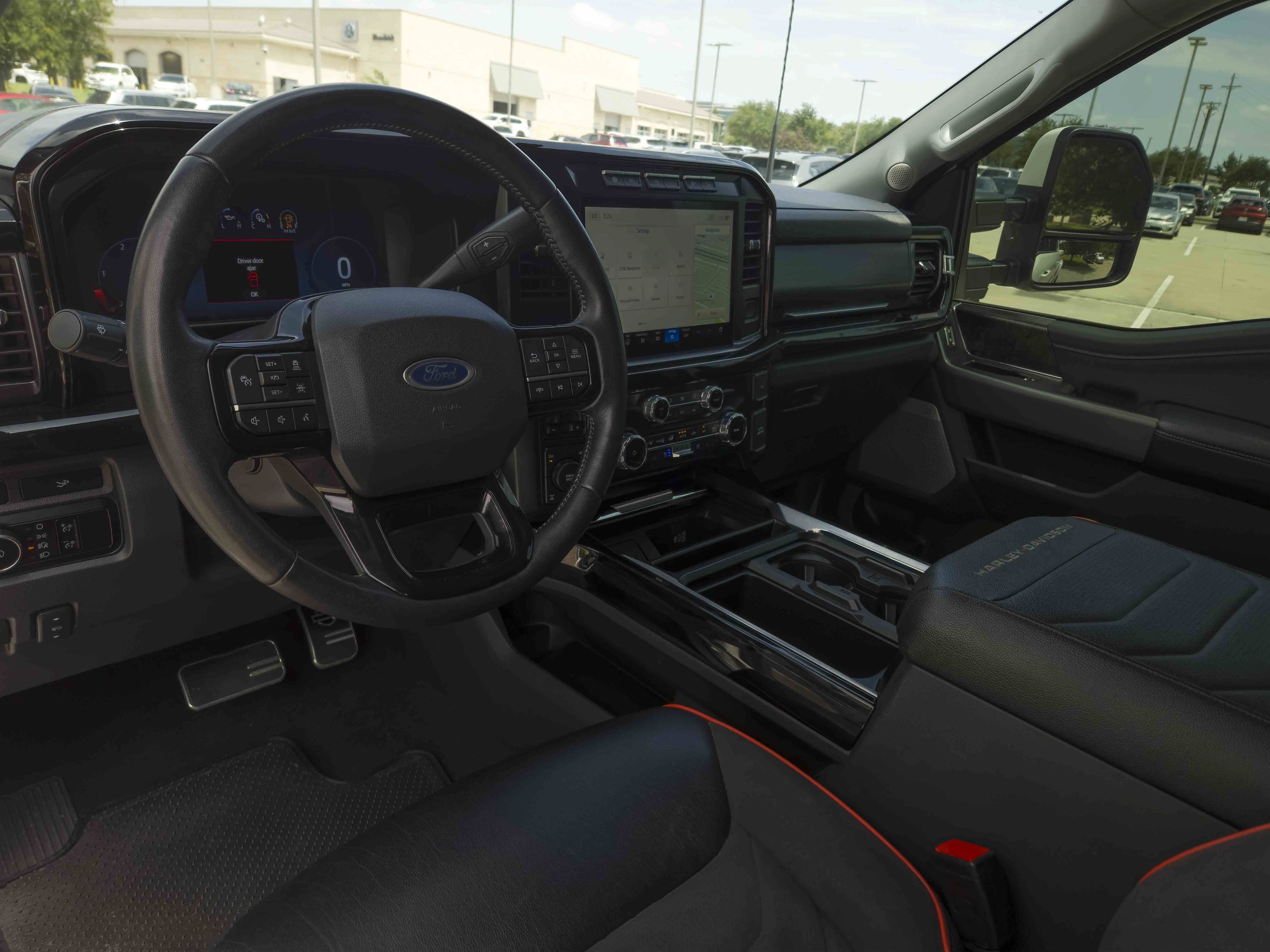 Used 2023 Ford F250 Lariat w/ Lariat Ultimate Package AWD/4WD image 21