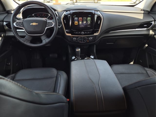 Used 2018 Chevrolet Traverse Premier w/ Driver Confidence II Package FWD image 35