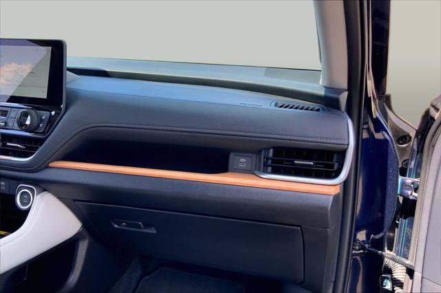 Certified 2026 Toyota Grand Highlander FWD image 18