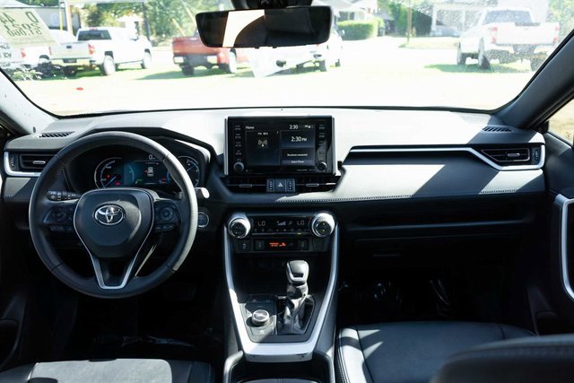 Used 2021 Toyota RAV4 XSE image 16