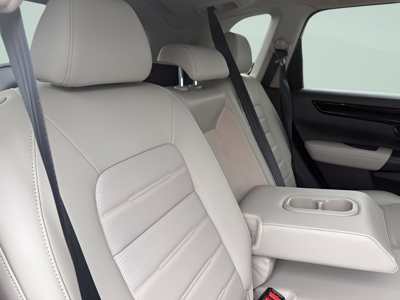Used 2023 Honda CR-V EX-L image 9