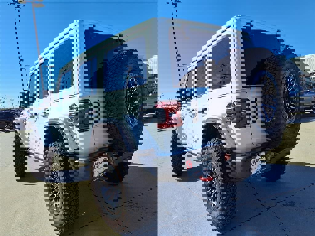 Certified 2025 Jeep Wrangler Unlimited Rubicon image 33