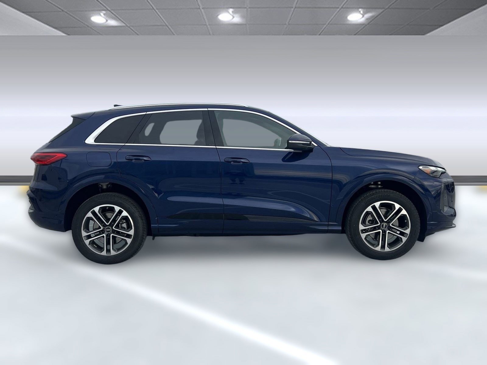 New 2025 Audi Q5 Premium image 8