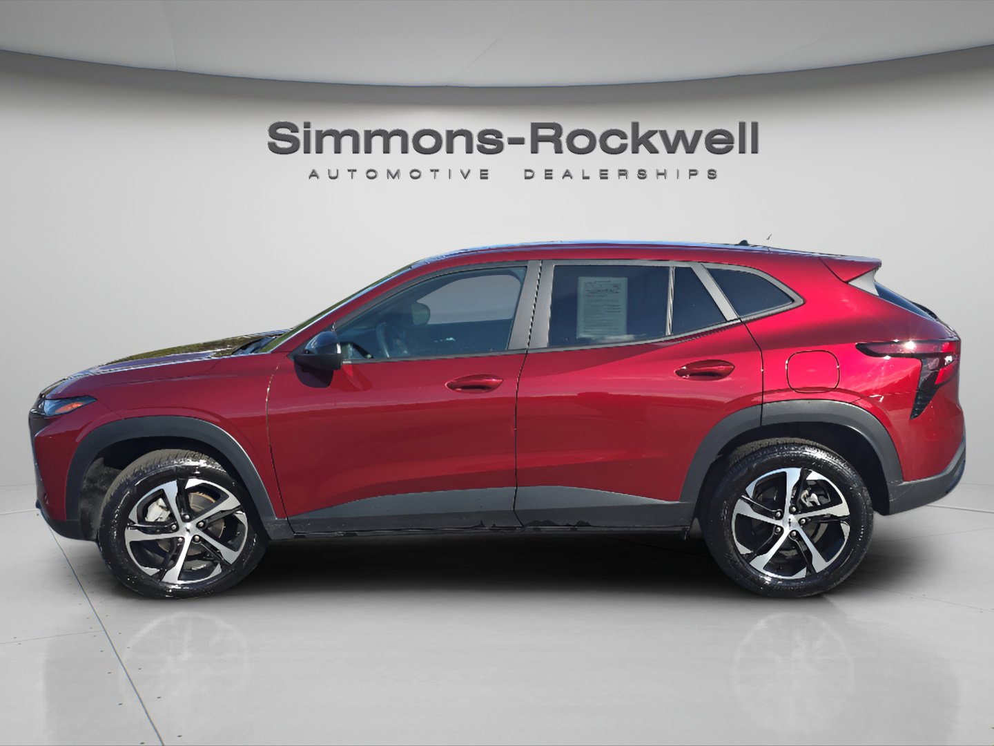 Used 2024 Chevrolet Trax RS w/ Sunroof Package FWD image 8