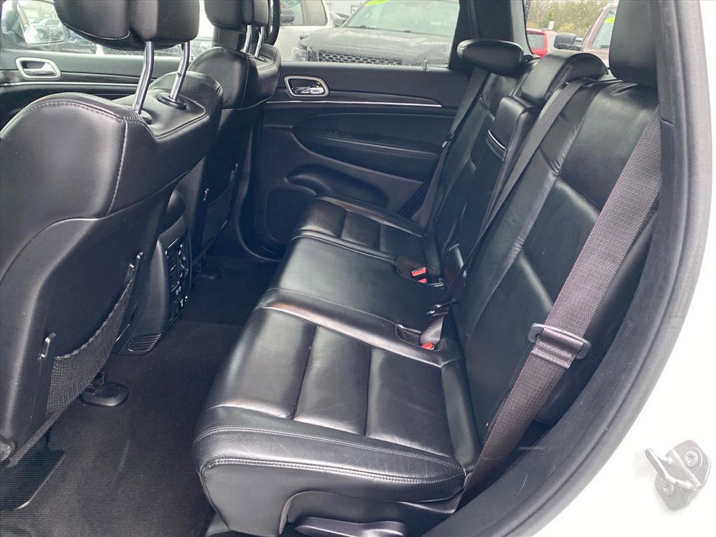 Used 2020 Jeep Grand Cherokee Limited AWD/4WD image 25