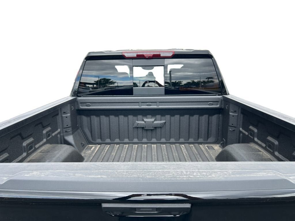 New 2026 Chevrolet Silverado 1500 LTZ w/ Technology Package RWD image 19