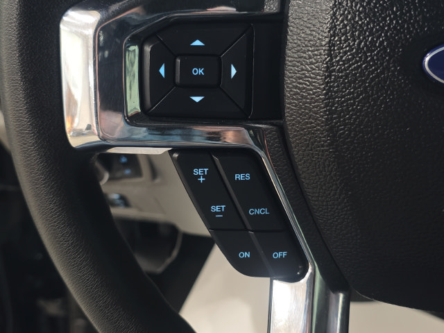 Used 2017 Ford F250 XLT w/ XLT Premium Package AWD/4WD image 15