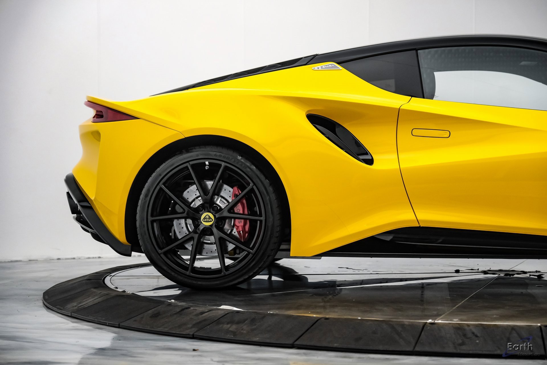 Used 2024 Lotus Emira First Edition image 21