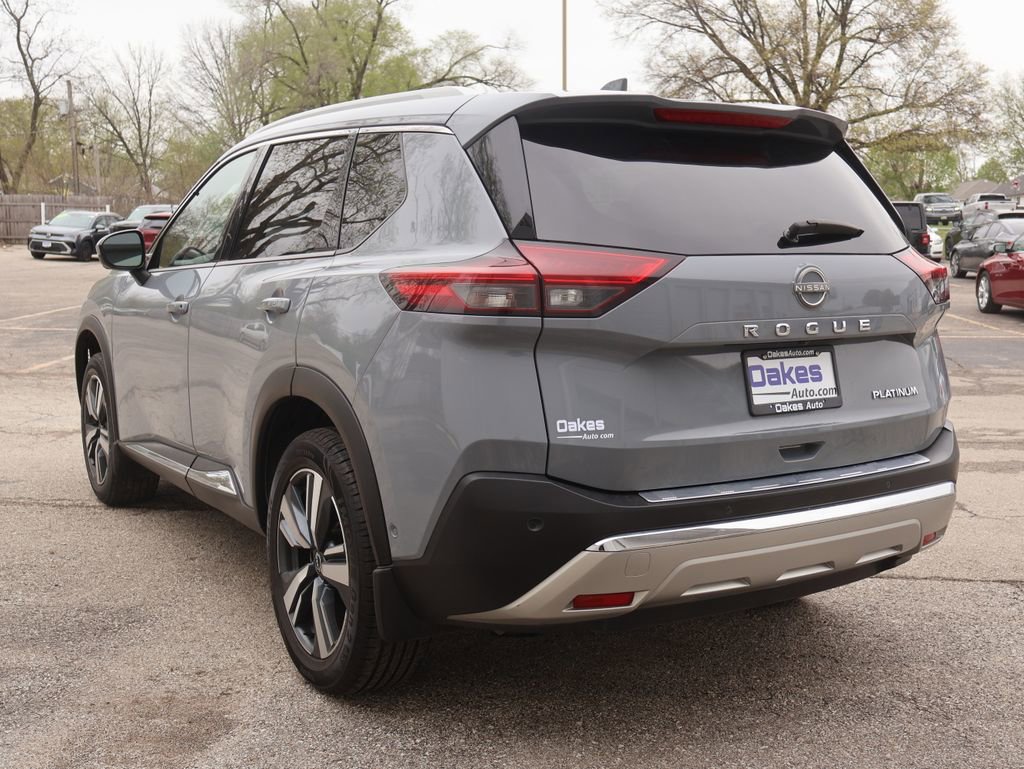 Used 2023 Nissan Rogue Platinum w/ Platinum Premium Package FWD image 6