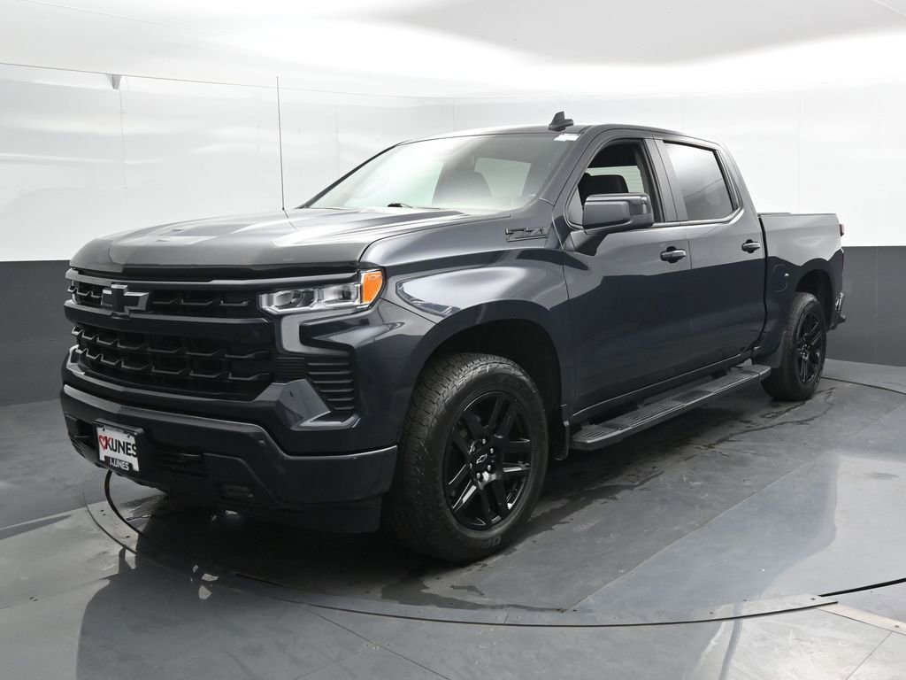 Used 2024 Chevrolet Silverado 1500 RST w/ Z71 Off-Road Package image 8