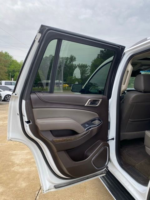 Used 2018 GMC Yukon Denali w/ Open Road Package AWD/4WD image 10