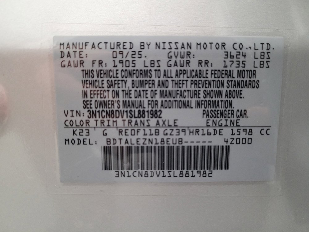 Used 2025 Nissan Versa S w/ Trunk Package FWD image 33