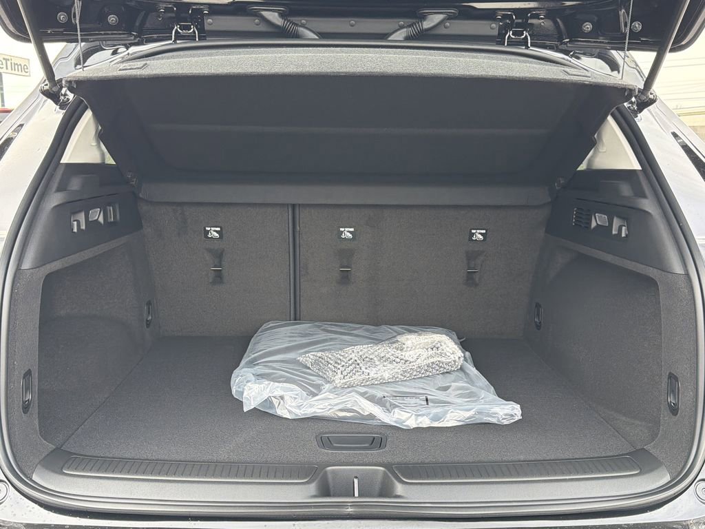 New 2026 Buick Envision Sport Touring image 17