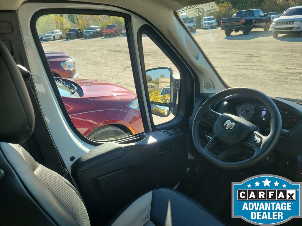 Used 2023 RAM ProMaster 2500 image 16