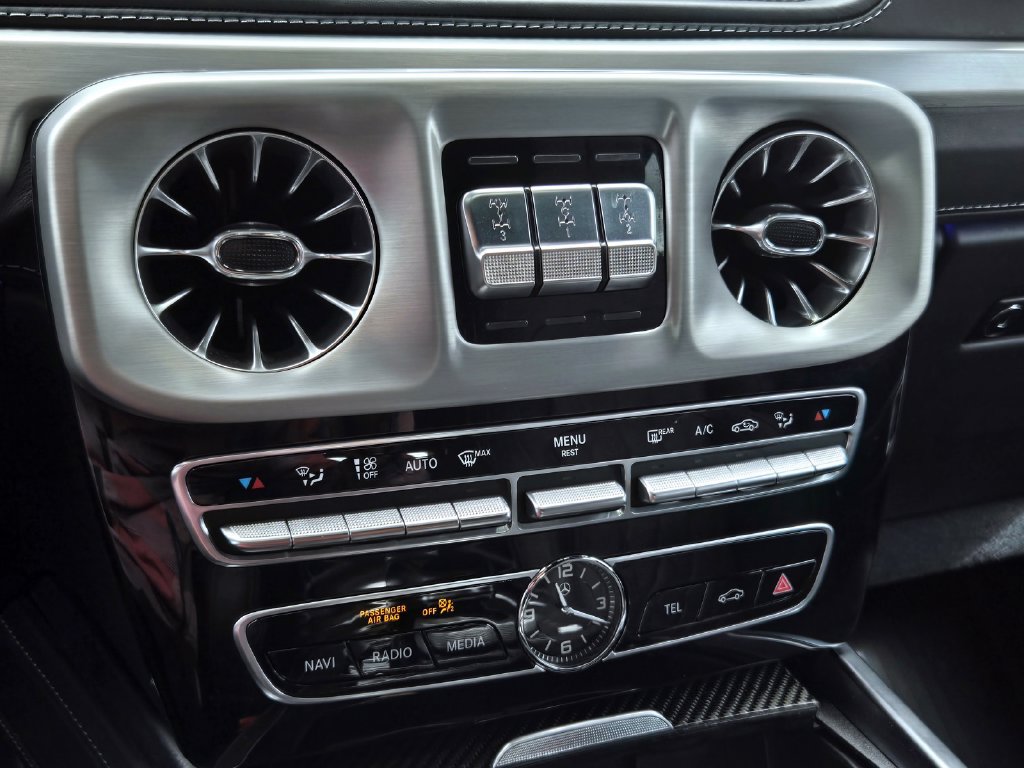 Used 2021 Mercedes-Benz G 550 image 27