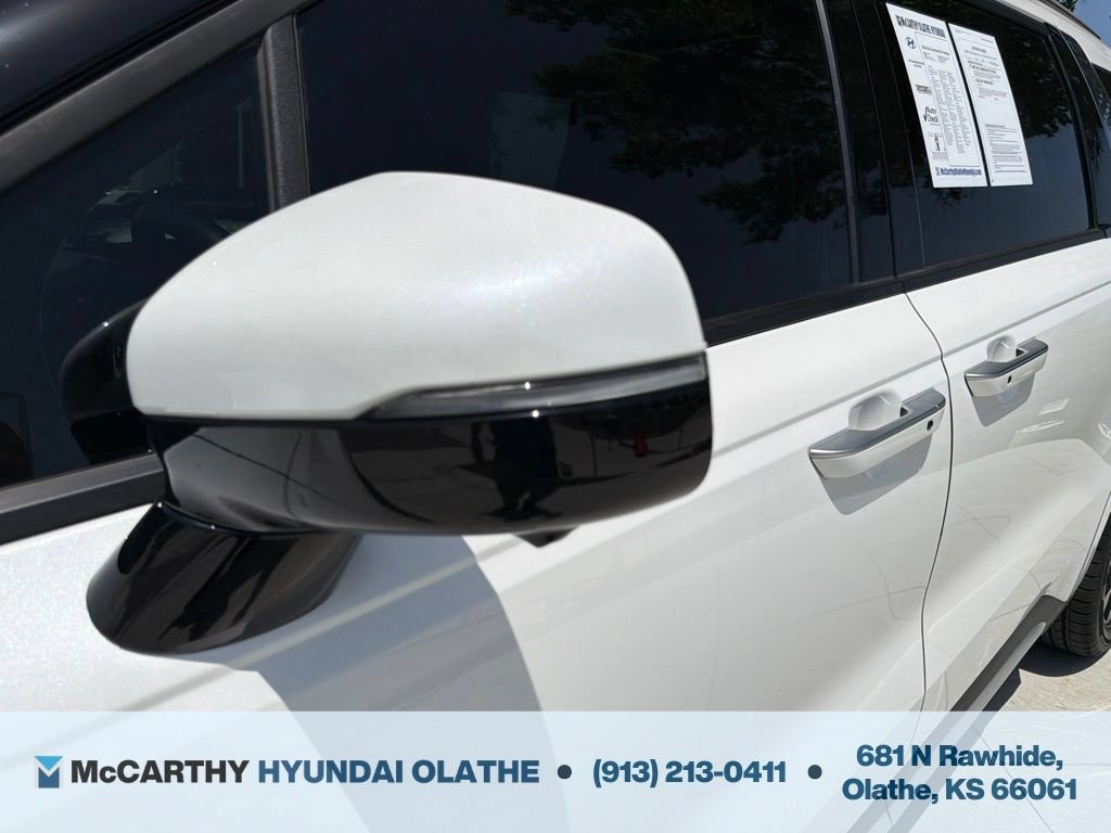 Used 2022 Kia Carnival SX Prestige FWD image 19
