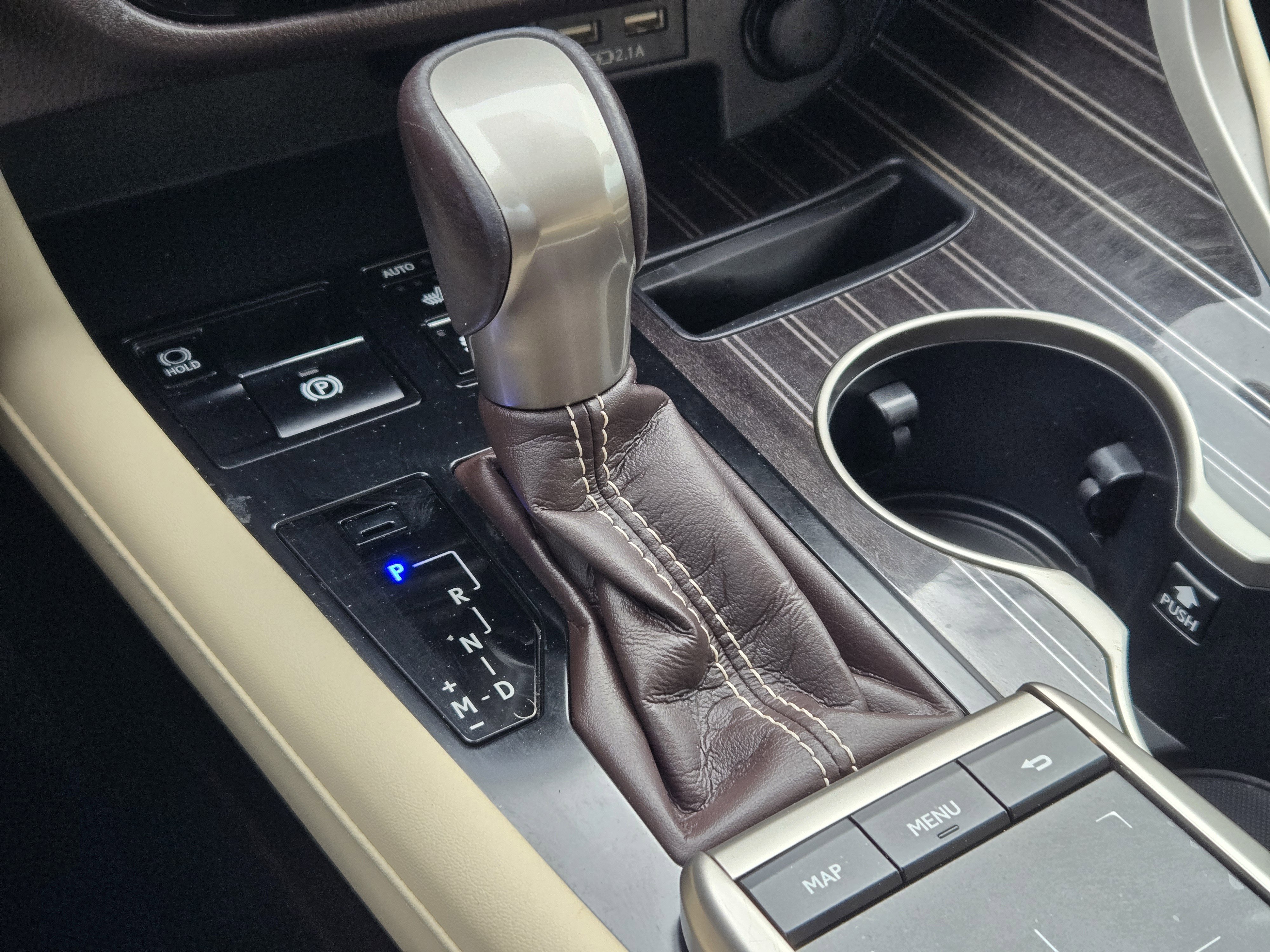 Used 2020 Lexus RX 350L Luxury image 27