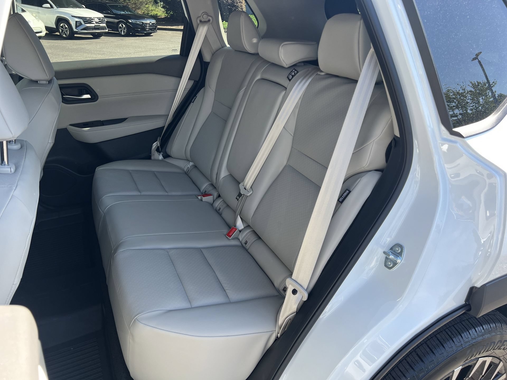 New 2026 Nissan Rogue Dark Armor AWD/4WD image 16