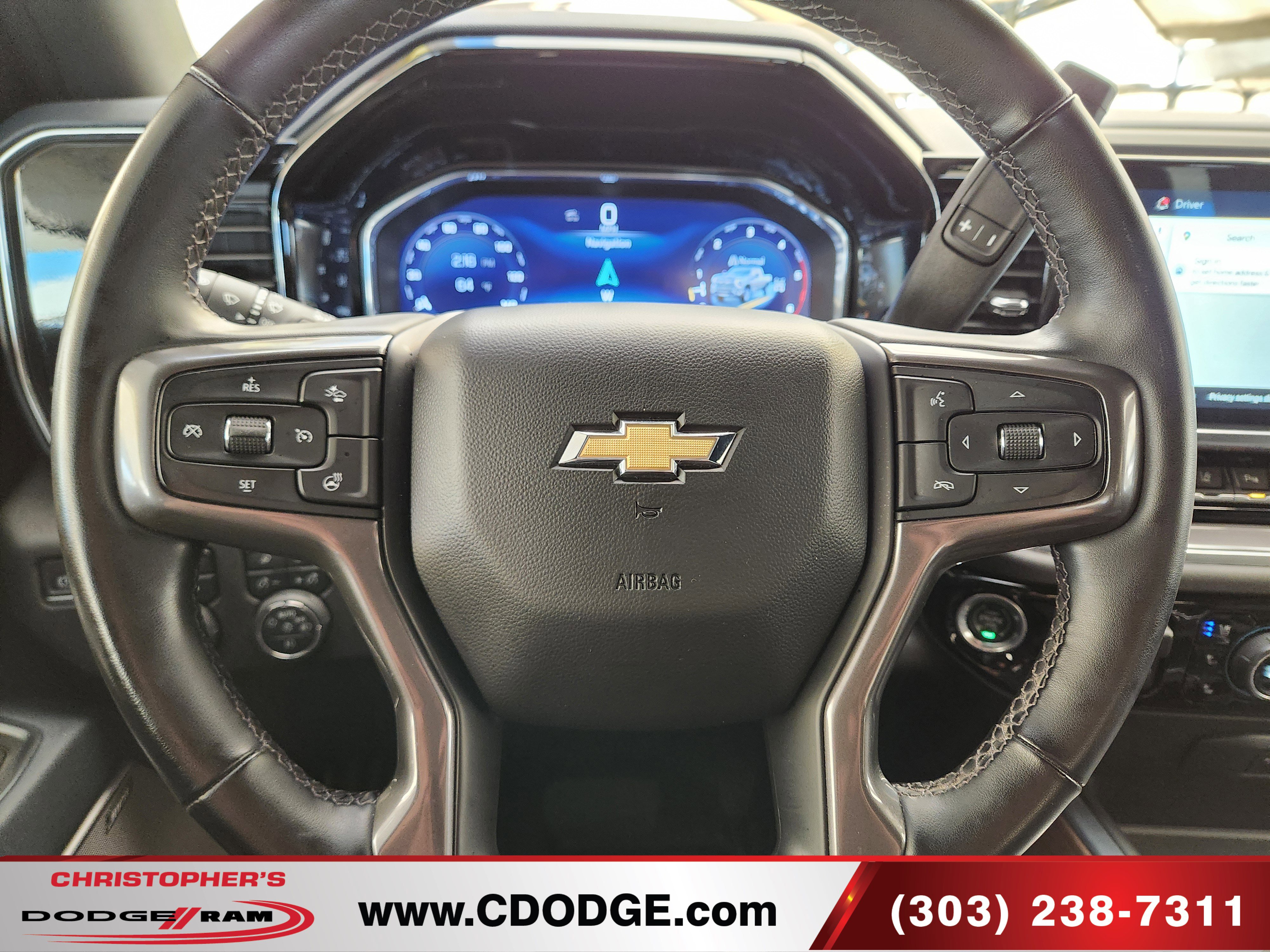 Used 2024 Chevrolet Silverado 2500 High Country w/ High Country Premium Package AWD/4WD image 9