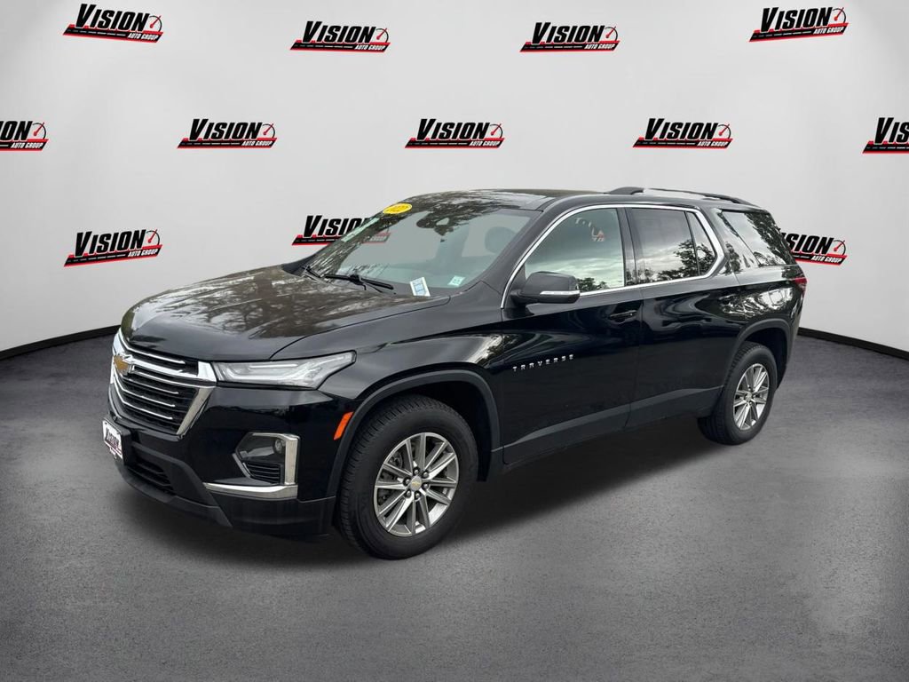 Used 2022 Chevrolet Traverse LT