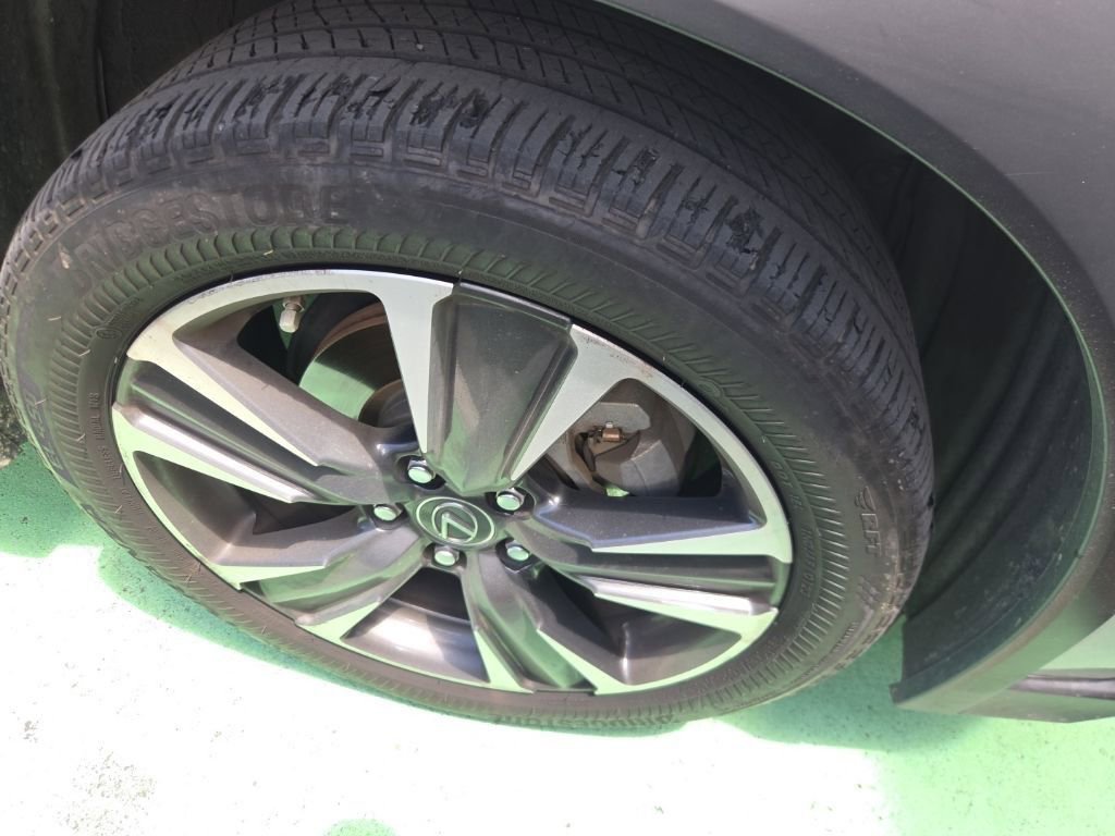 Used 2020 Lexus UX 200 image 8