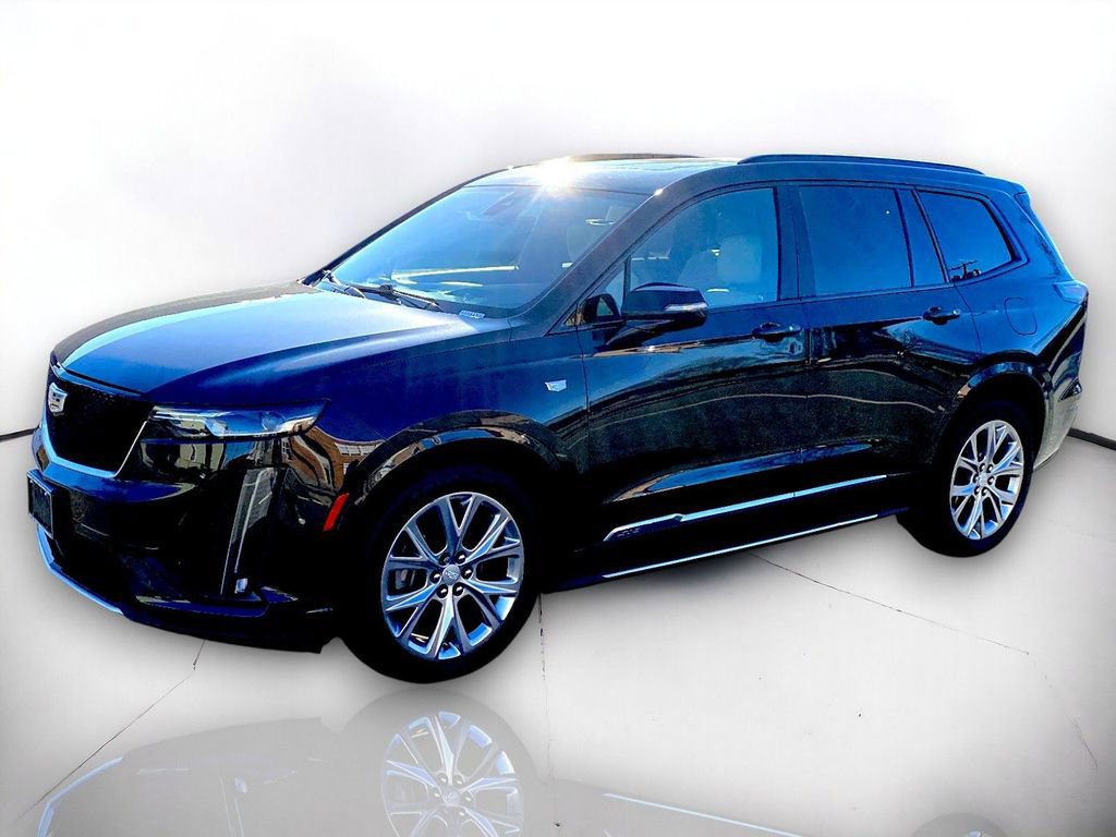 Used 2020 Cadillac XT6 Sport image 2