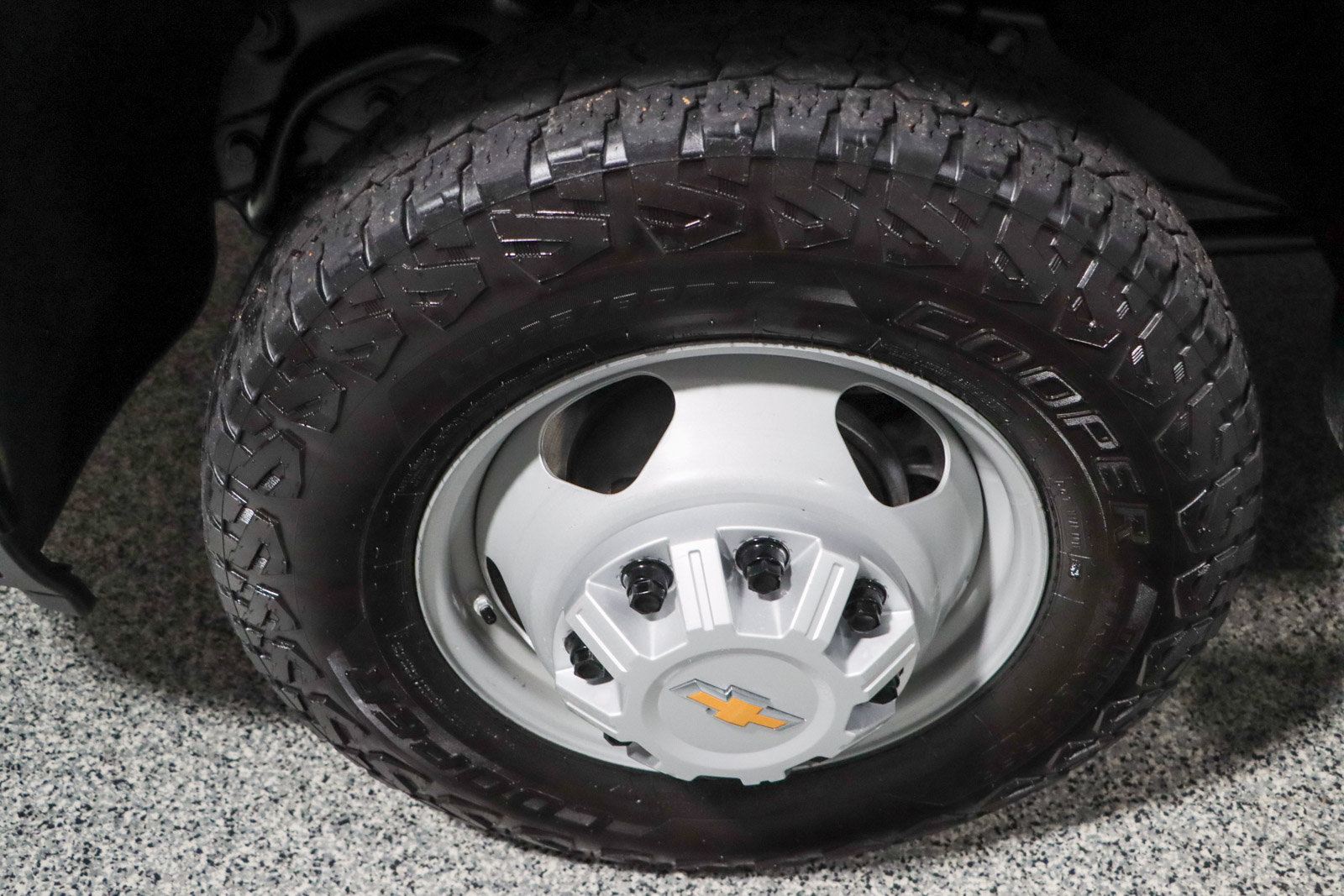Used 2025 Chevrolet Silverado 3500 W/T w/ WT Convenience Package AWD/4WD image 12