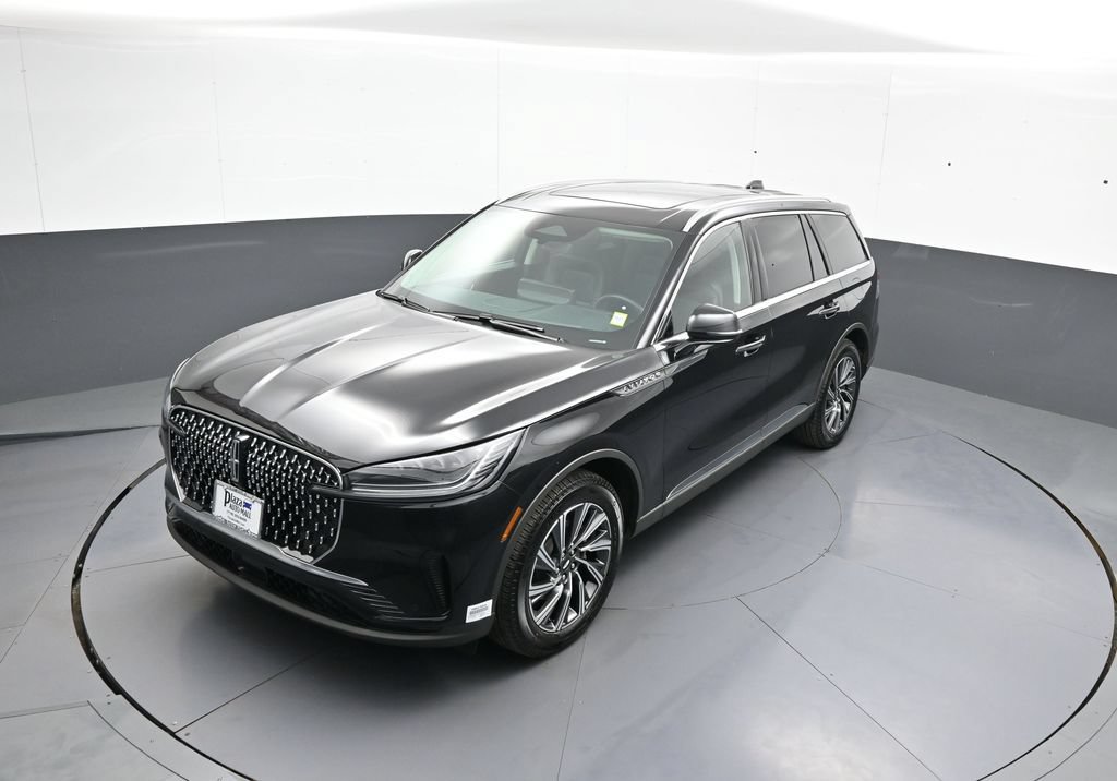 Used 2026 Lincoln Aviator AWD image 38