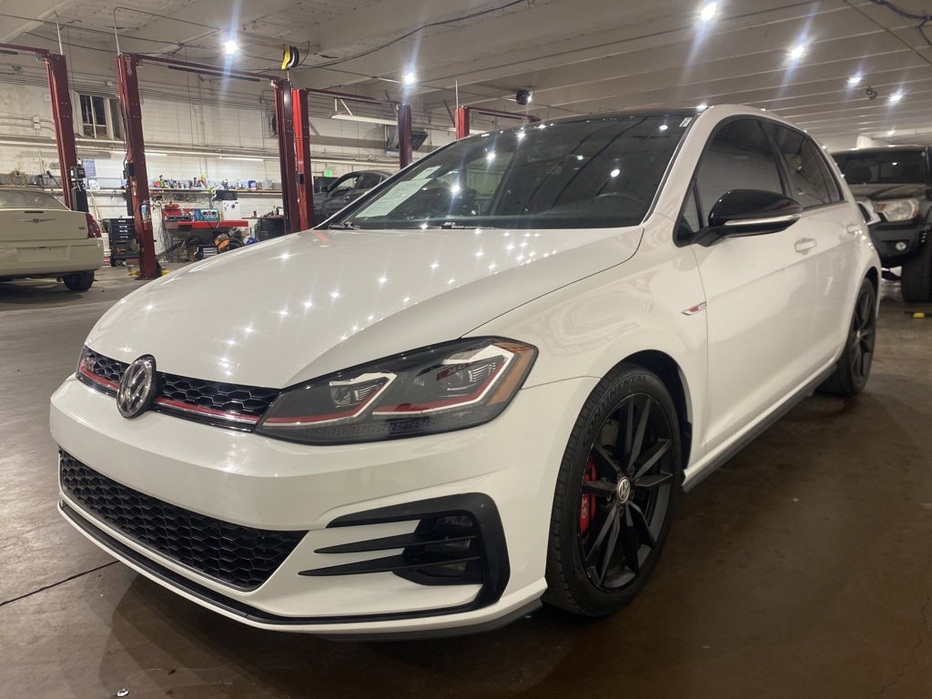 Used 2021 Volkswagen GTI SE image 6