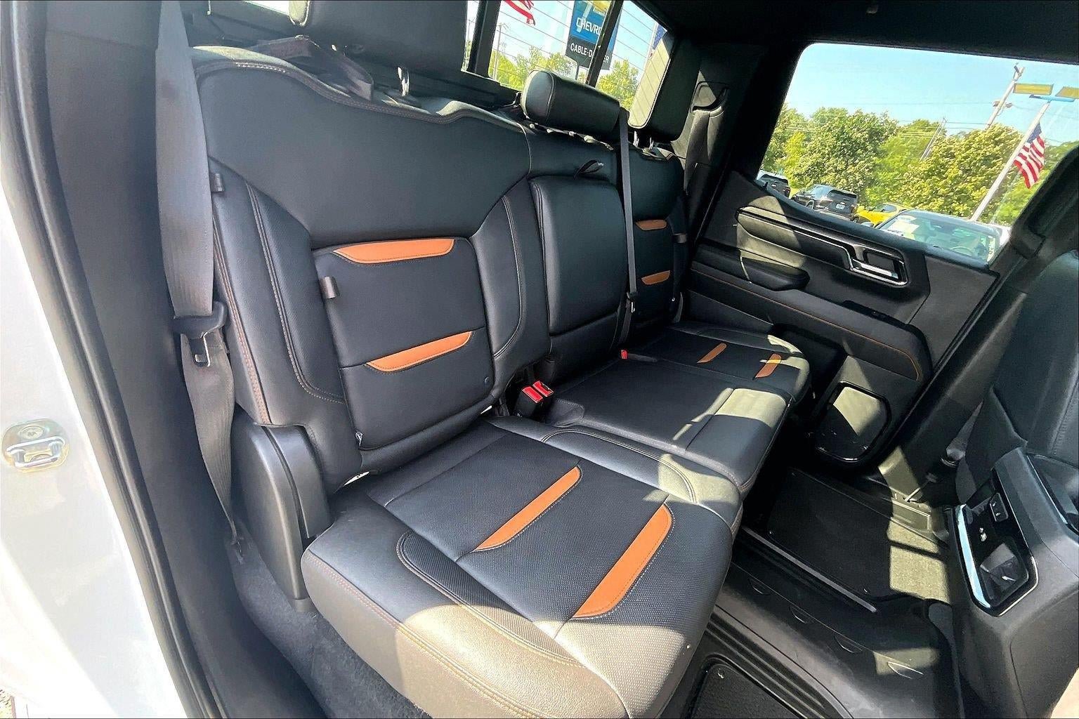 Used 2022 GMC Sierra 1500 AT4 w/ AT4 Preferred Package AWD/4WD image 19